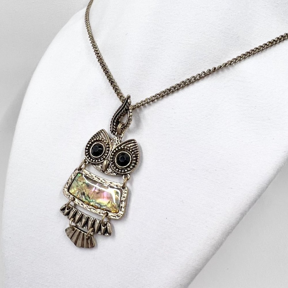 Abalone Inlayed Jointed Owl Pendant Antiqued Gold Tone 30” Chain Necklace - Picture 3 of 7